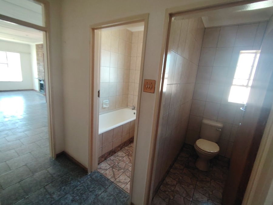 3 Bedroom Property for Sale in Algoa Park Eastern Cape